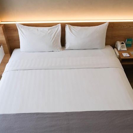 Allstay Hotel Semarang Simpang Lima Eksteriør bilde